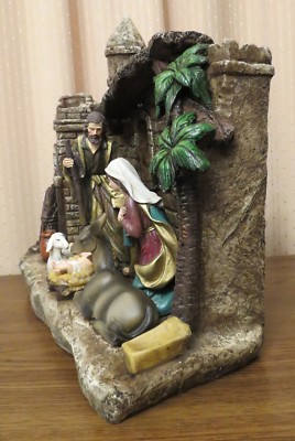Beautiful Nativity with Stable & Nightlights Christmas Holiday Decor