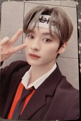 PHOTOCARD STRAYKIDS  SKZ'S MINIWORLD  LEE KNOW