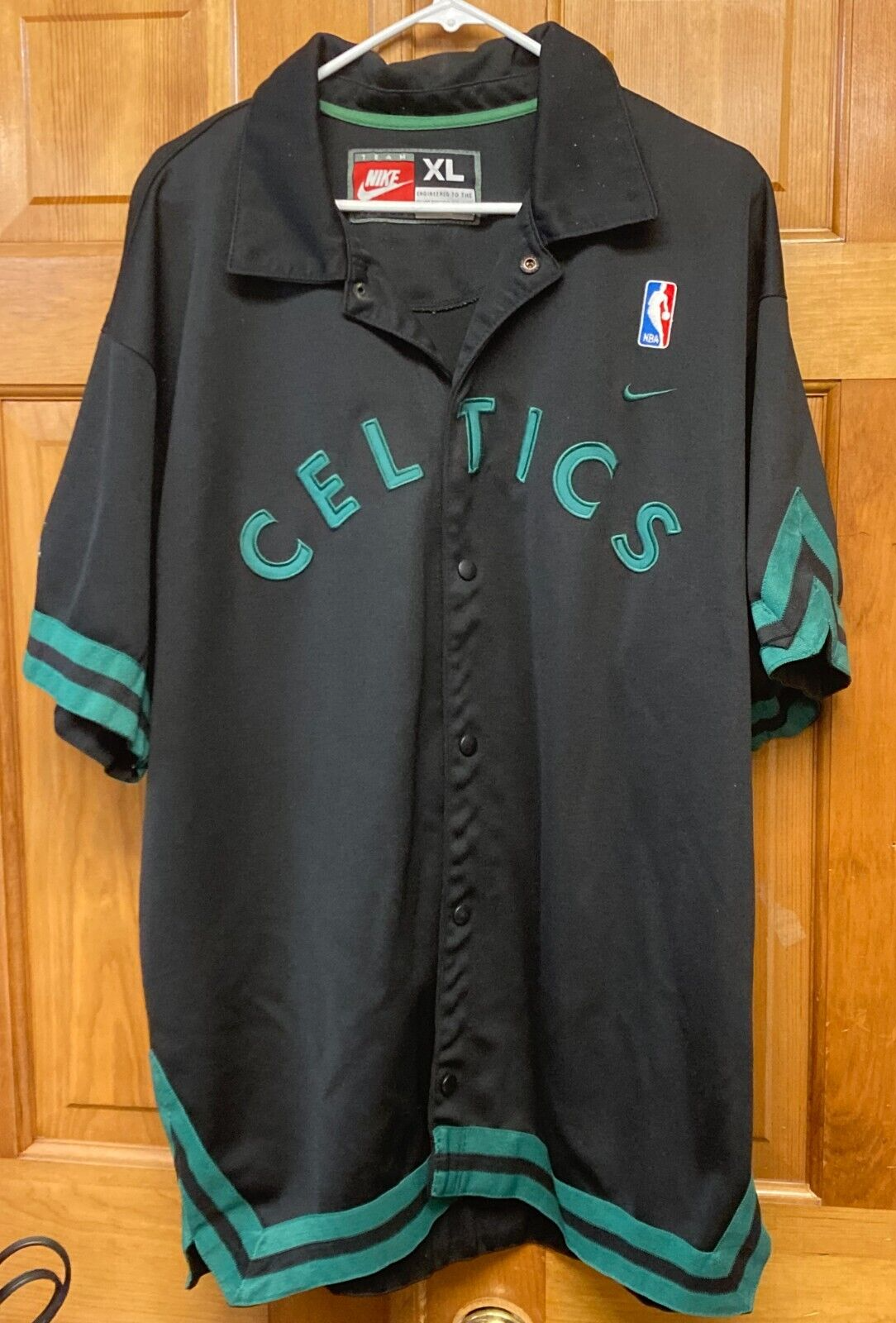 NIKE ウォームアップシャツ　XL　NBA　ボストン・セルティックス　グリーン NIKE ウォームアップシャツ XL NBA ボストン・セルティックス