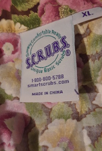 Scrub Top  XL Simply Comfortable Really Unique Basic Buttons Green Jacket