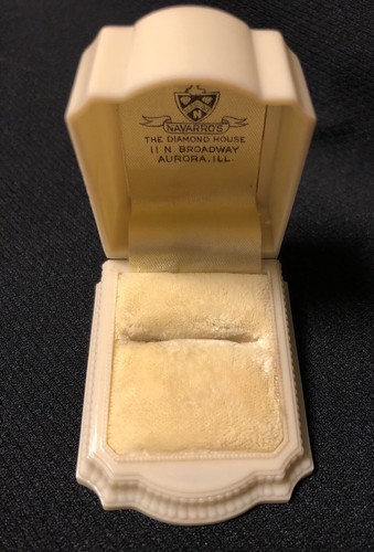 Vintage Warner Celluloid Art Deco Cream Ring Presentation Box.