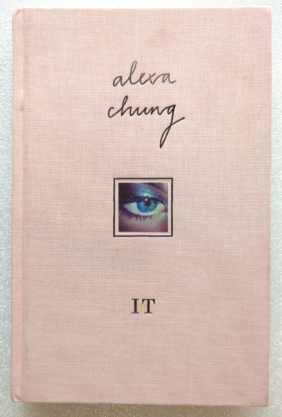 It by Alexa Chung