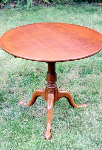 18th CENTURY ANTIQUE TILT TOP TABLE TIGER MAPLE W/BIRD CAGE