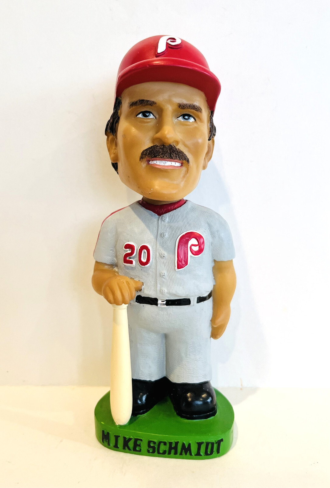Previously Displayed ~ Mike Schmidt 2001 Philadelphia