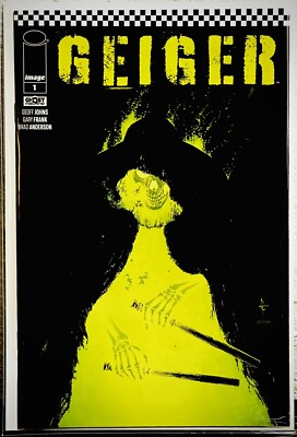 Geiger # 1 Glow in the Dark NYCC2023 Variant VHTF Geoff Johns Bryan Hitch Image