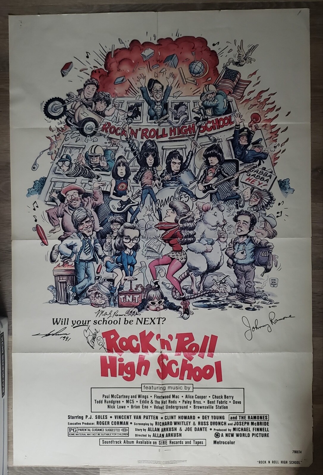 洋楽 RAMONES + ROCK ' N ' ROLL HIGH SCHOOL LP Ramones – Rock 'N' Roll High School – Vinyl (7