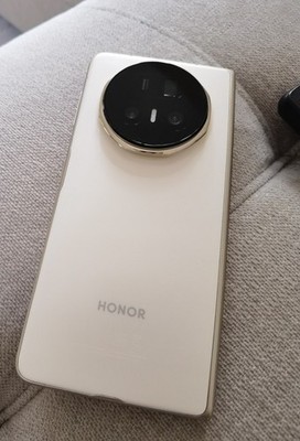 Foto dell'oggetto di un acquirente verificato