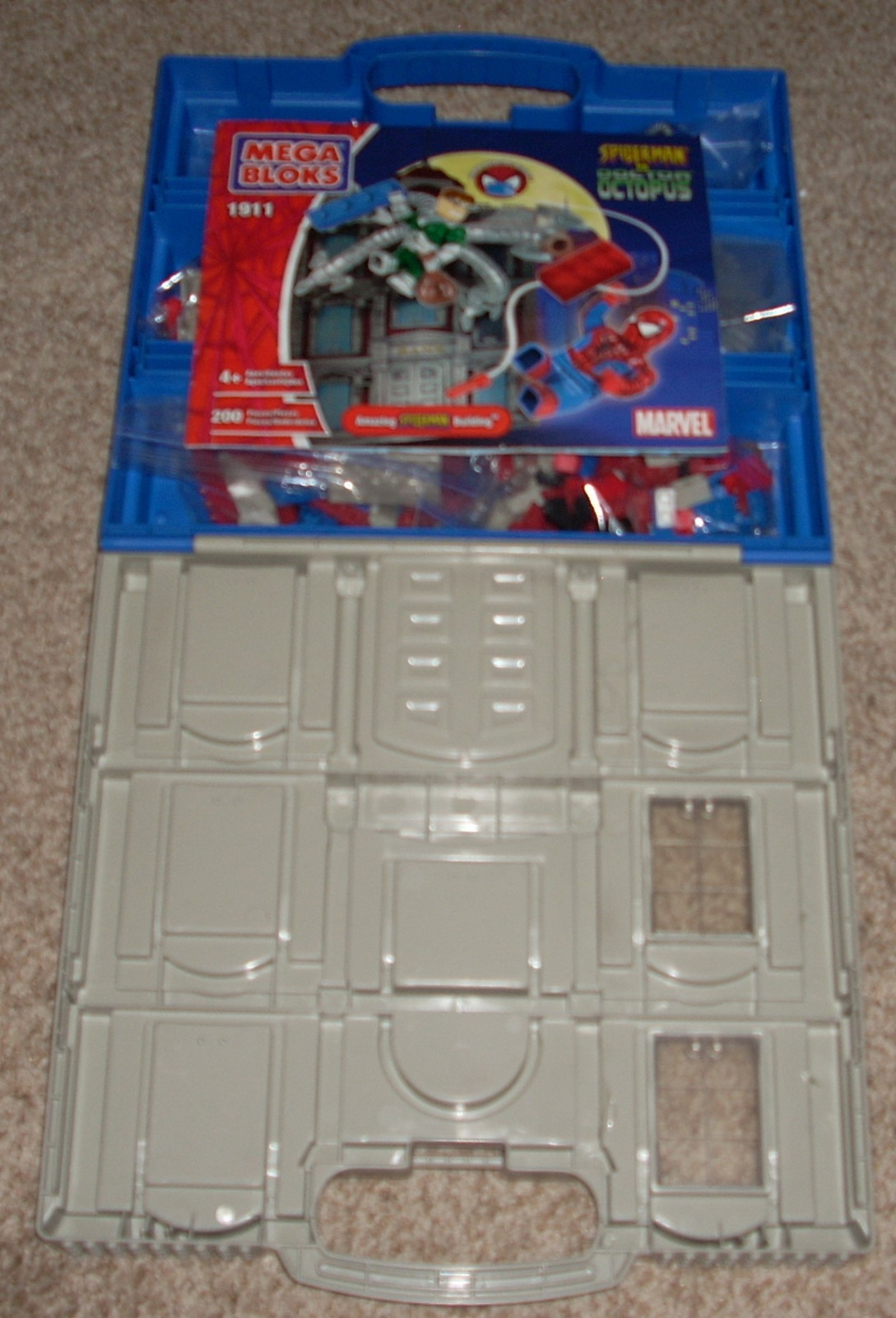 2004 Mega Bloks Marvel Spider-man vs Doctor Octopus Bank Building Set #1911