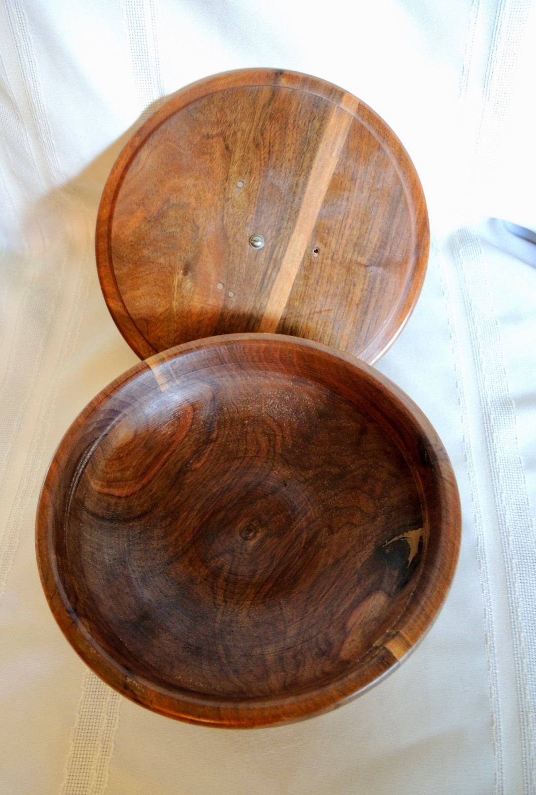 Vintage Wood Bowl With Lid