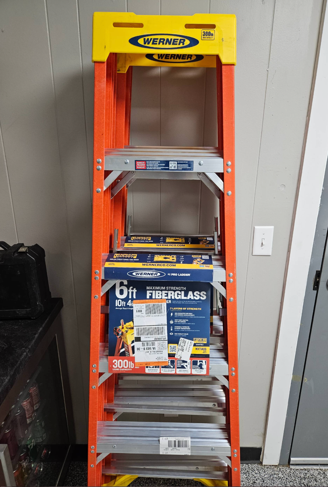 6 ft. Fiberglass Step Ladder with 300 lbs. Load Capacity Typ