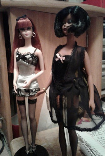 Lingerie Silkstone Barbie® 2002 5th in Ltd Ed #56120 NRFB Lingerie Silkstone Barbie® 2002 5th in Ltd Ed #56120 NRFB
