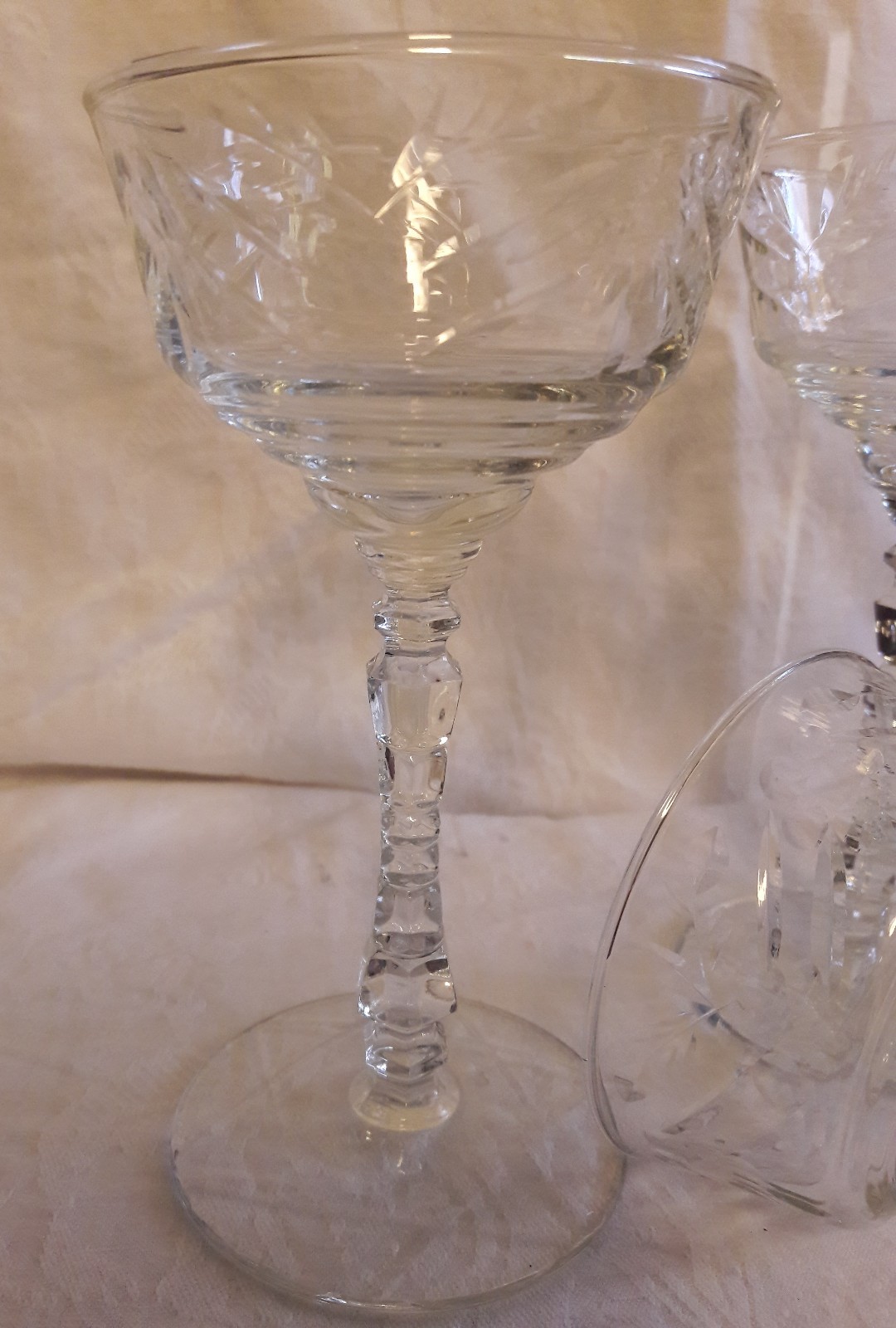 VTG Wedding Toasting Champagne Clear Coupe Glasses w  Star On Base (set of 4)