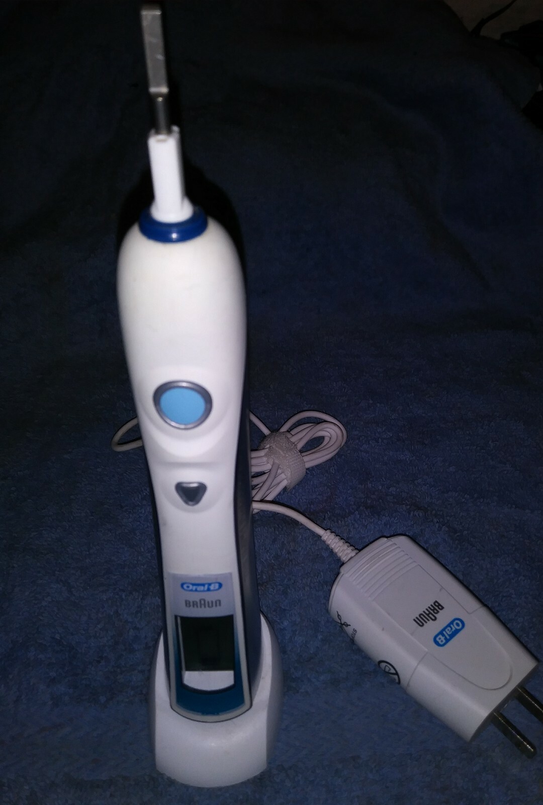 oral-b-triumph-toothbrush-review-asian-tiny-girly-boy