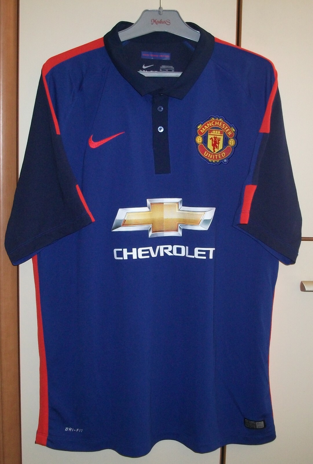 ウェア archive nike Manchester United Jersey L NIKE VINTAGE MANCHESTER UNITED SOCCER TEAM JERSEY SIZE LARGE