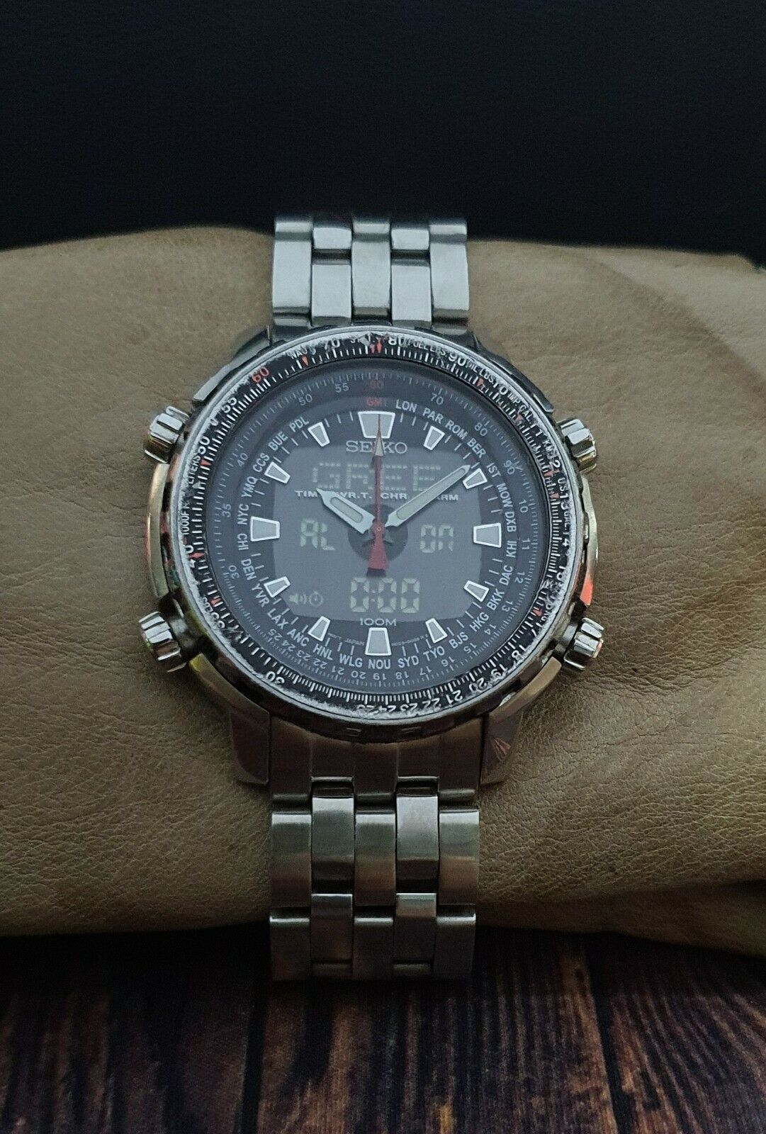 SEIKO SKY H023-00G0 WORLD TIMER PROFESSIONAL 10 ATM. QUARZ SEIKO SKY H023-00G0 WORLD TIMER PROFESSIONAL 10 ATM. QUARZ