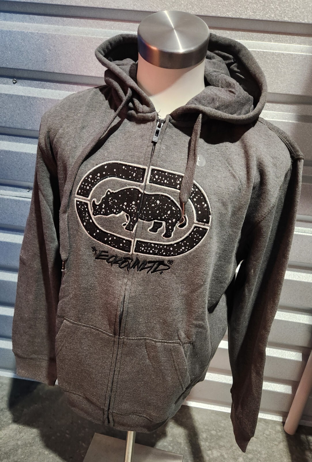 海外 city zip hoodie ノームコア Kevin - Embossed Zip Hoodie - Dark Grey | Manière De Voir