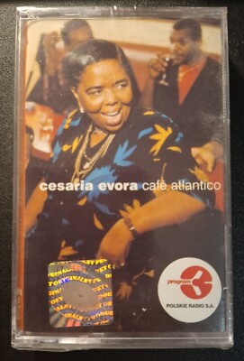 Cesaria Evora    Café Atlantico 1999 MC Cassette - RARE!