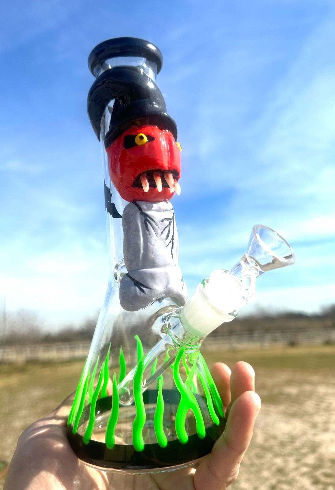 10" 14mm Glow 3D Monster Handprint Skull Bong Thick 5mm 14mm