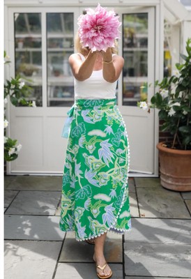 Pre-owned Ck Bradley Terrenas Skirt In Winifred Greed - Size M In Green