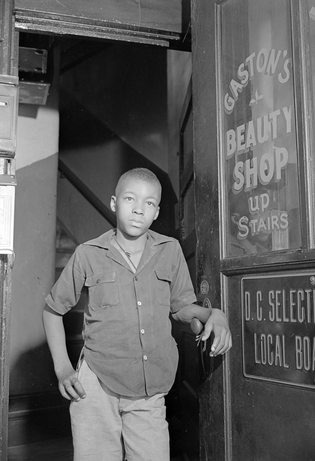 1942 Youth Waiting for a Newspaper Delivery Truck Old Photo 13" x 19" Reprint