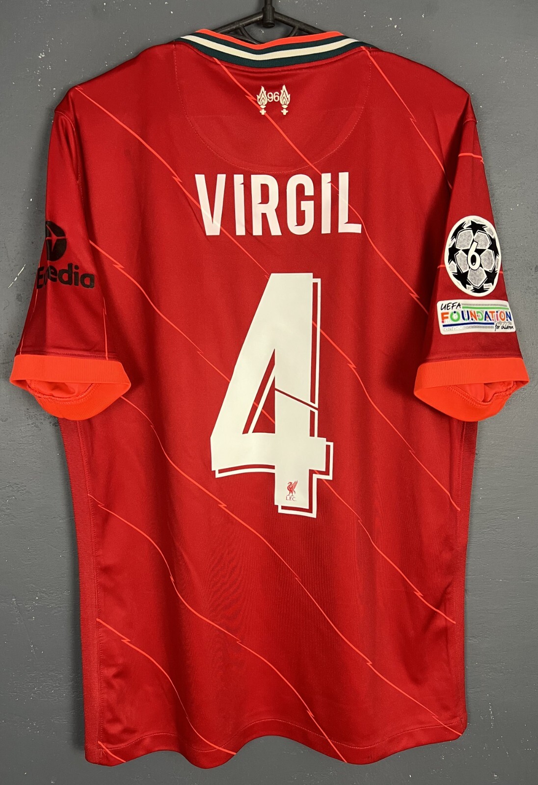 【Virgil van Dijk】日本限定 ユニフォーム Liverpool s-l400.jpg