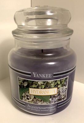 Hydrangea Yankee Candle Jar 1 wick 14.5 oz Used once briefly Black Label Purple