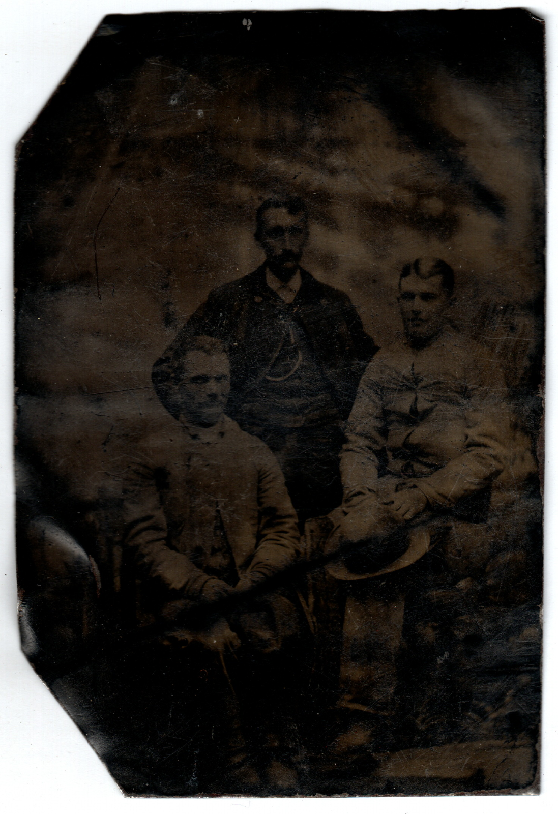 CIRCA 1880s TINTYPE FORMAL PHOTO OF 3 MEN IN SUITS AND BOWLER HAT