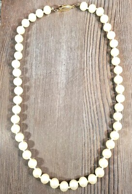 Vintage Pearl Hand Knotted Necklace Gold Tone Clasp 18.5'' Ivory Cream