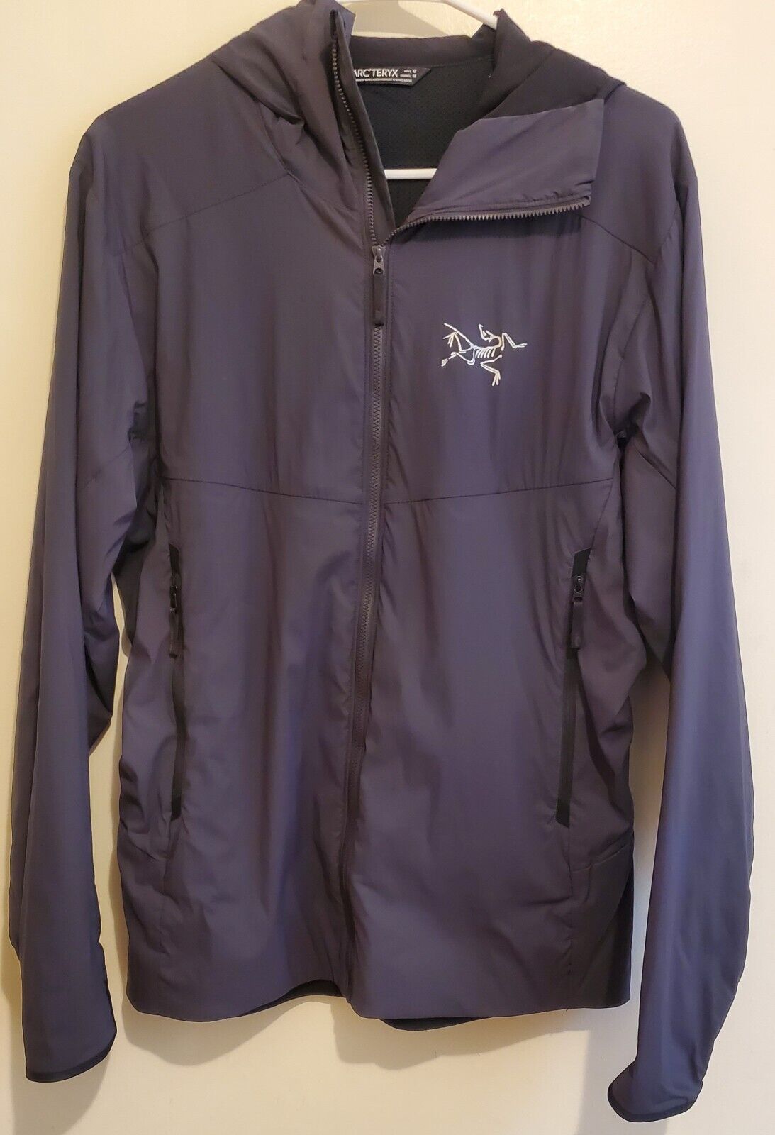 Arc'teryx Ryze hoody Men's Medium (Dark Grey) Carbon | eBay Arc'teryx Ryze hoody Men's Medium (Dark Grey) Carbon | eBay