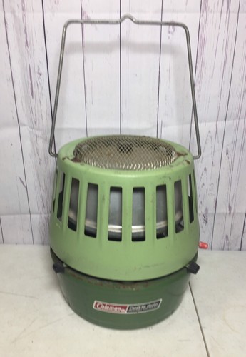 Vintage Coleman Catalytic Heater 3000-5000 BTU USA Made 1974 Green Camping