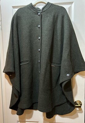 Vint. Geiger Austria Boiled Wool Cape Coat Green SZ36 USW6 Crest Buttons Pockets