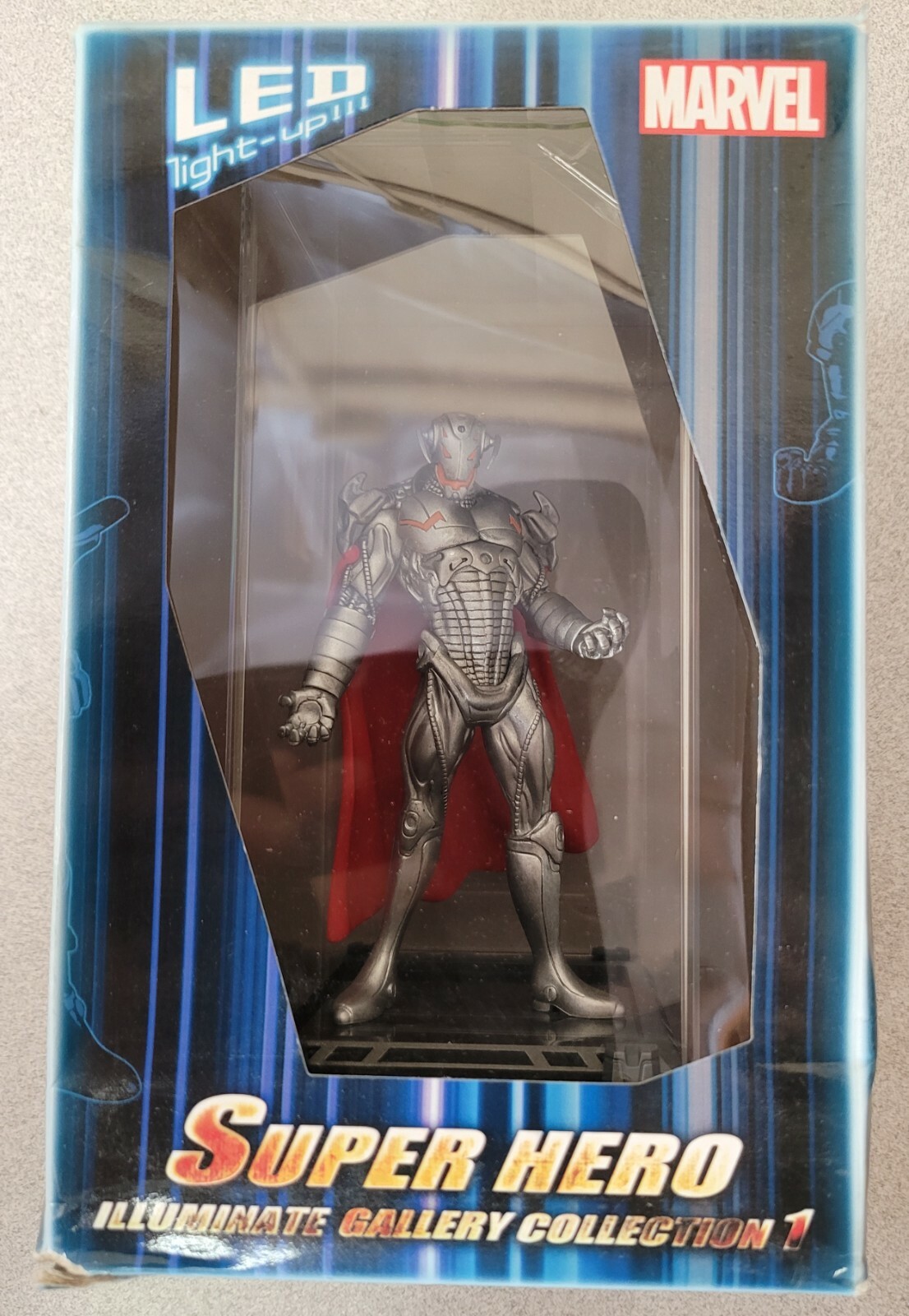 (未使用･未開封品)Ultron Super Hero Illuminate Gallery BOX DAMAGED* Marvel: Ultron Sen-Ti-Nel Super Hero Illuminate