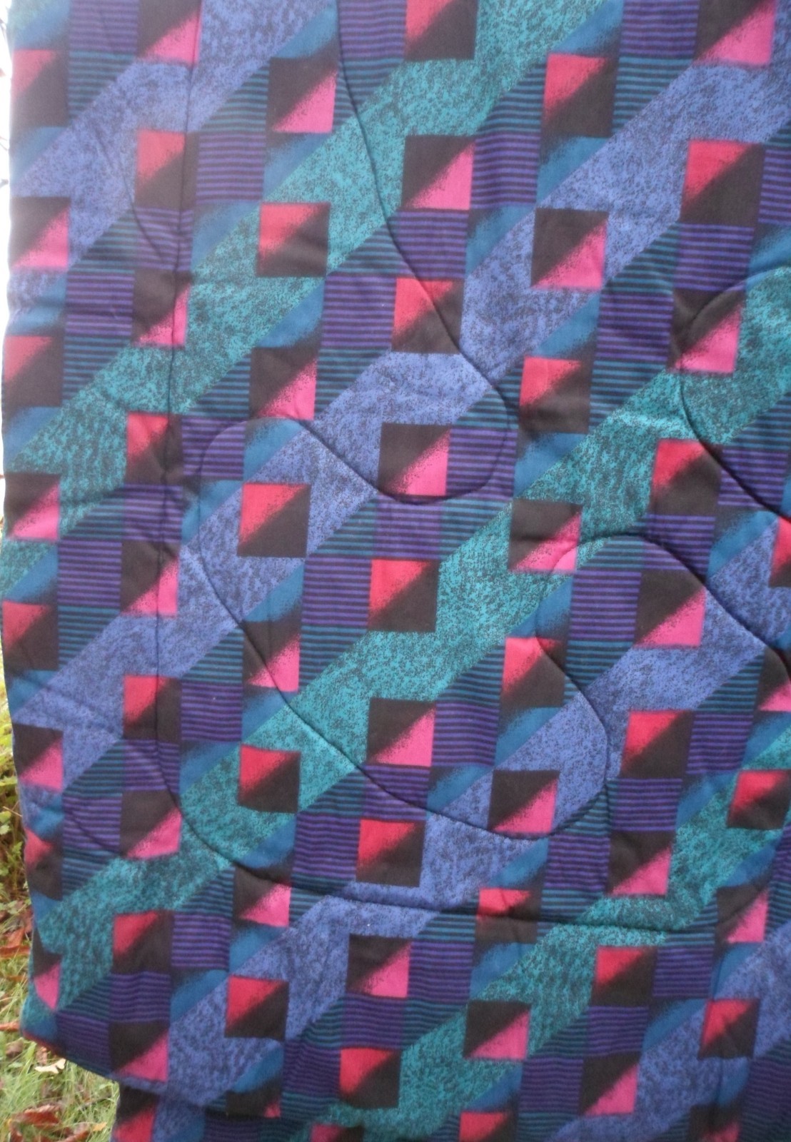 Set of 2 Twin 1980's VINTAGE COMFORTER RETRO GEOMETRIC OP ART STRIPE Bedspread