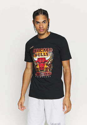 

Футболка Mitchell - Ness NBA Chicago Bulls мужская черная спортивная повседневная футболка, Черный, Mitchell - Ness NBA Chicago Bulls SS Basketball T-Shirt