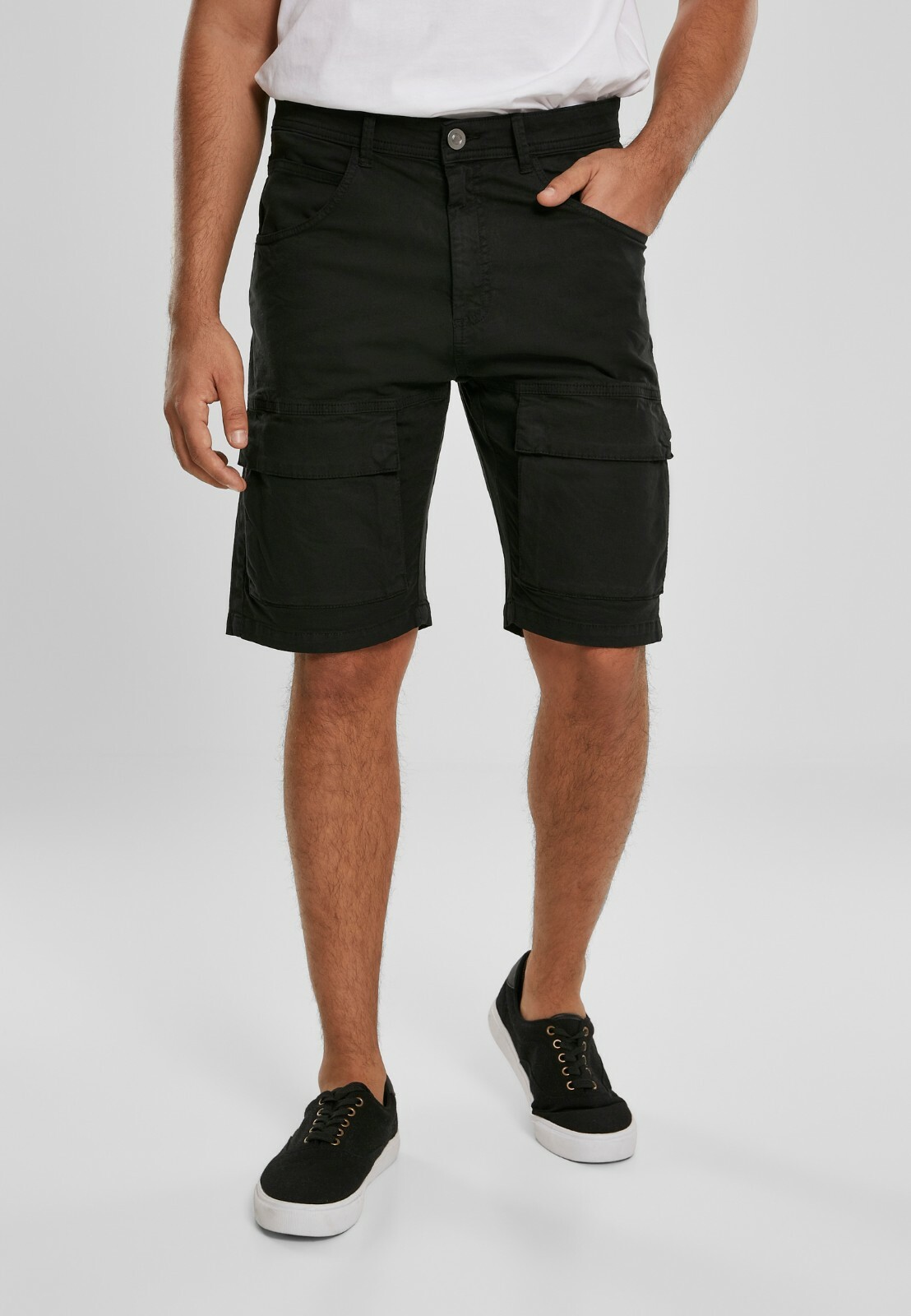 【YOURNUS】Inish Track Bermuda Cargo Pants $_57.JPG?set_id=8800005007