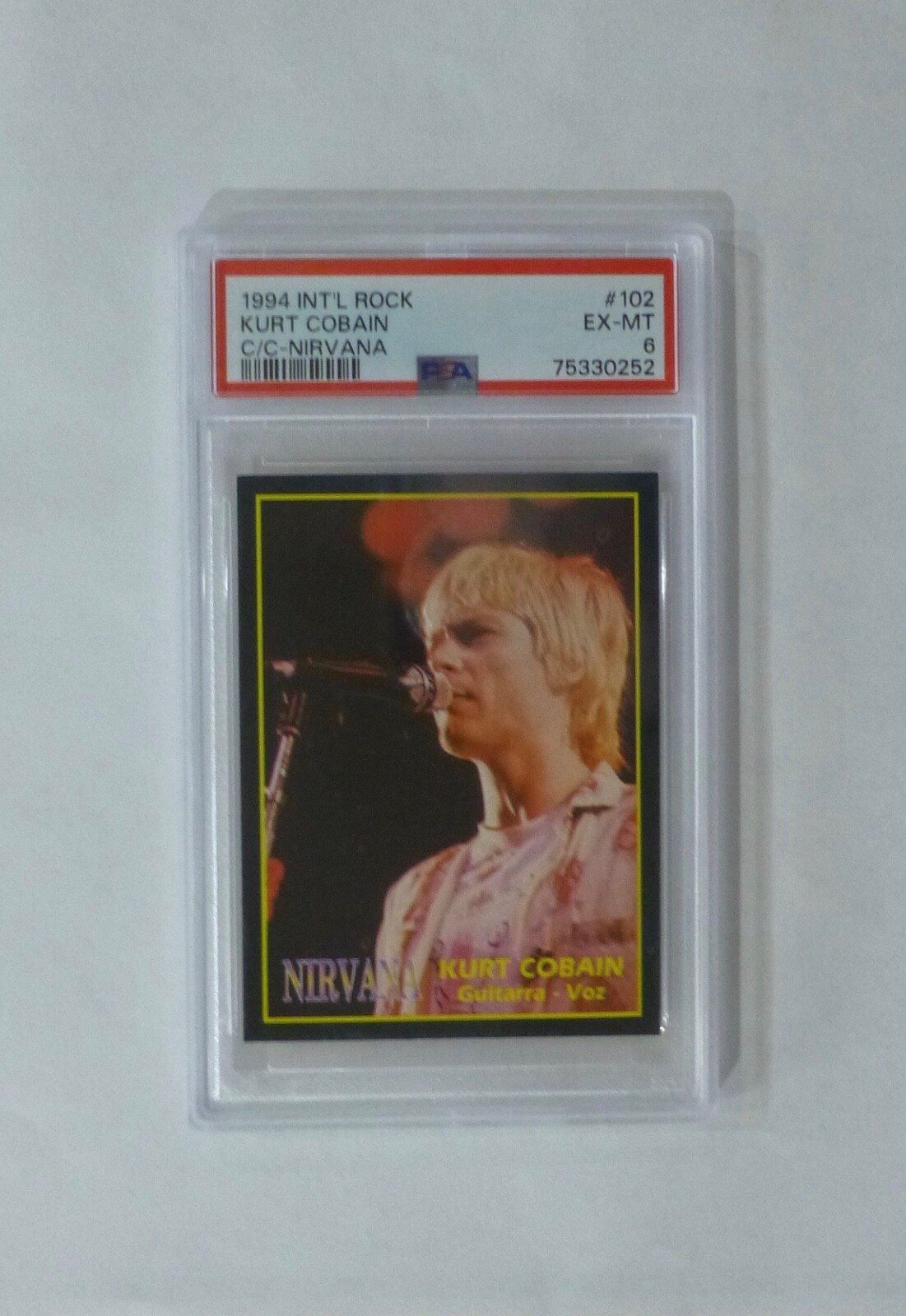 『kurt』   Nirvana NIRVANA: KURT COBAIN SMASHED AND BAND-SIGNED 