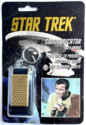 BRAND NEW VINTAGE 1995 STAR TREK COMMUNICATOR KEY CHAIN IN BLISTER PAK PARAMOUNT