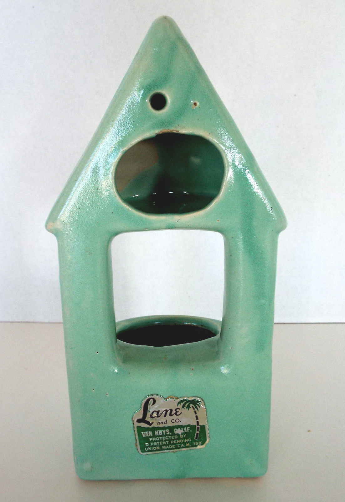 3 VINTAGE WALLPOCKET Vases Green Iron Lane Wishing Well Art Deco Cherubs Japan