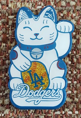 LA Dodgers Lucky Cat Lapel Pin 