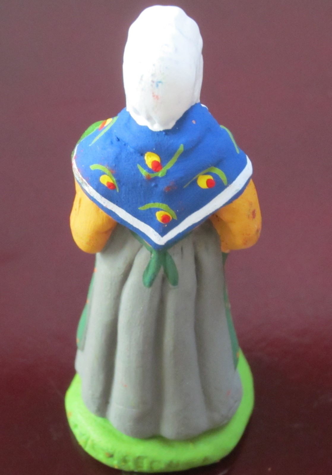 New Carbonel French Nativity santon #2 woman with cabbage and garlic