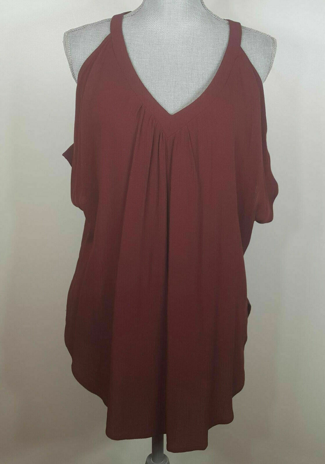 Lush Gauze Cold Shoulder Tee, Wine, Size Small