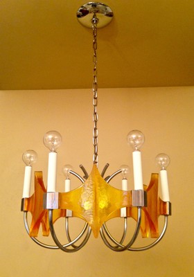 Vintage Lighting 1970s MOD chandelier by Moe.  Coolest Light Ever