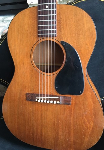Vintage 1962 Gibson LG0 LGO Solid Mahogany Acoustic Guitar With Case