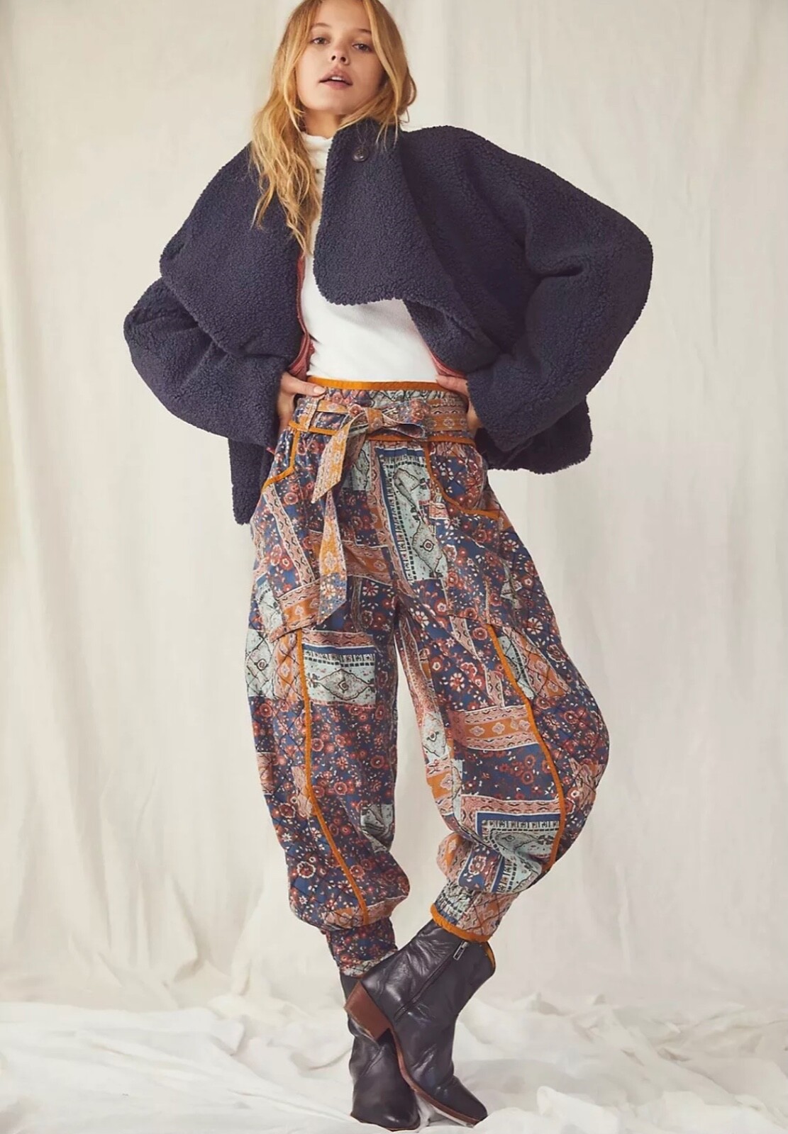 

Брюки с воздушным шаром Free People Pastime Paradise Синий пояс с вышивкой и смешанным принтом M NWT, Blue rust teal, pastime paridise ballon pants