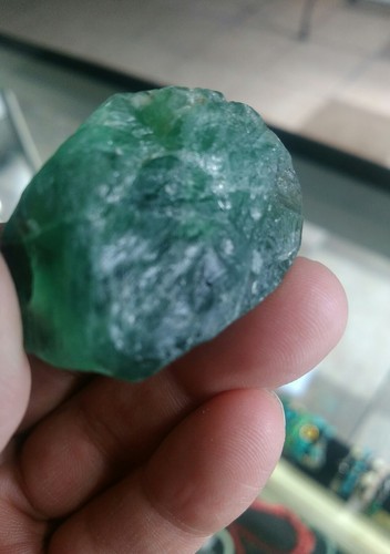 215ct natural green beryl fluorite untreated transparent specimen fine rough