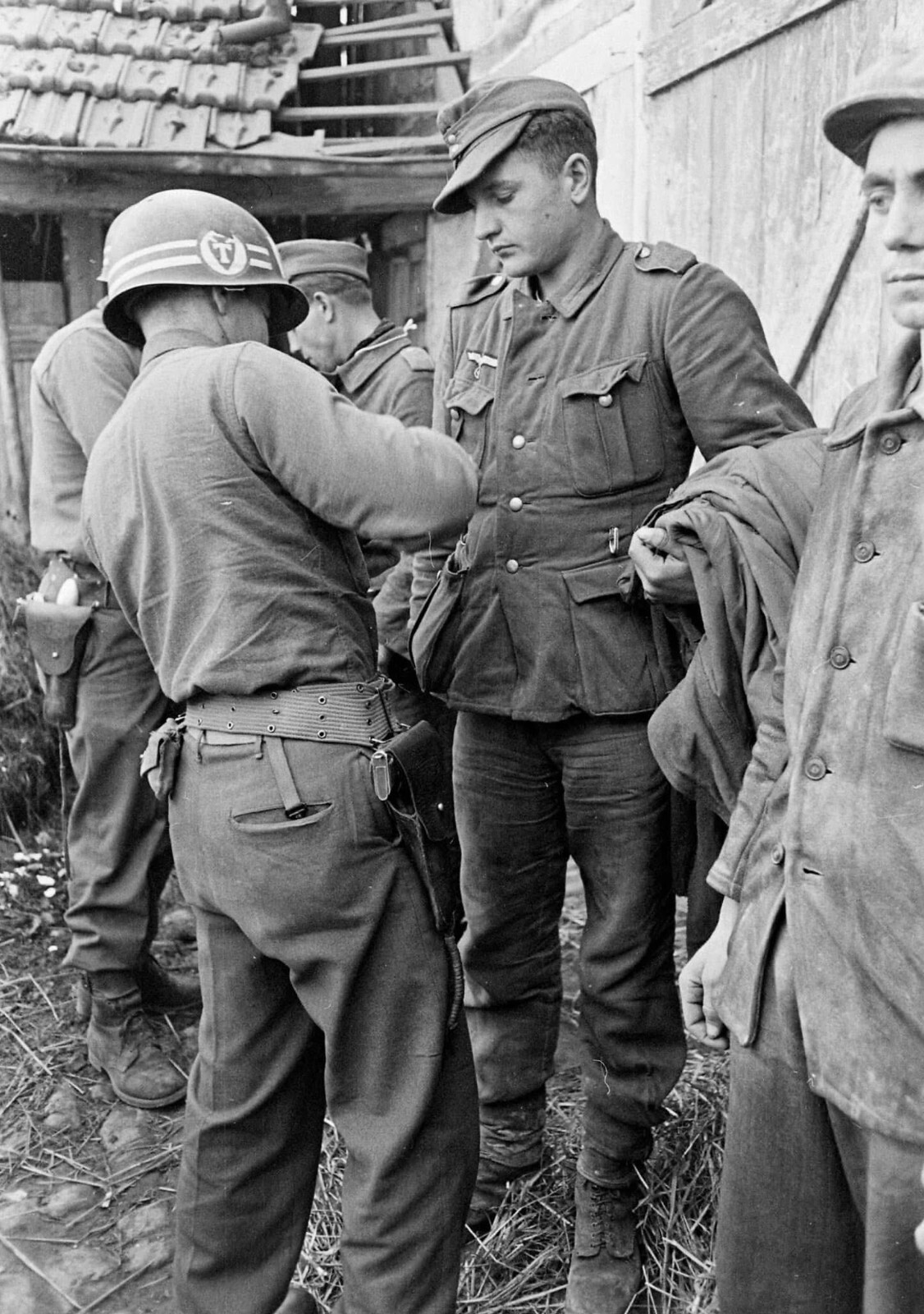 ミリタリー WWII German POW Camp 1944/45 U.S. Army C ミリタリー WWII German POW Camp 1944/45 U.S. Army C 1944