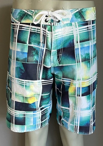 MANTARAY Board Shorts MultiColour Print Mens Size 34 87 Beach Surf Pool Swim NEW