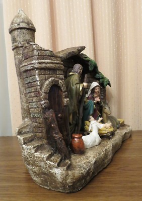 Beautiful Nativity with Stable & Nightlights Christmas Holiday Decor