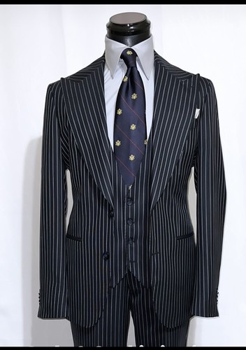 $799 New Mens Midnight Blue Pin Stripe MTM Suit Size 42