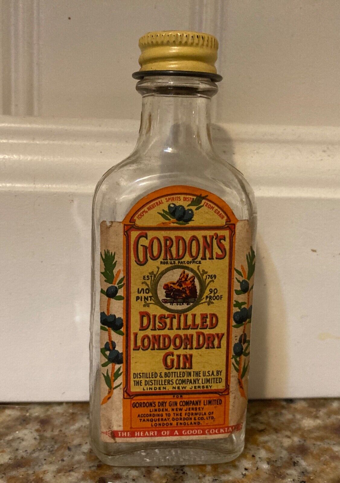 Gordons London Dry Gin, 1 L (80 Proof) - Caputi Liquors